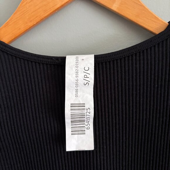 Sommer Ray Black Zip Front Crop Top - Picture 2 of 8